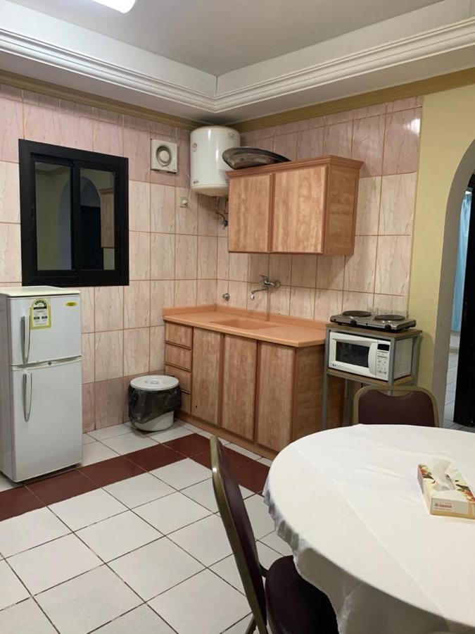 Hend Plaza Hotel Médine Extérieur photo